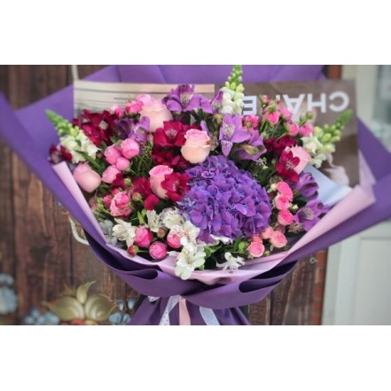 "Прекрасной даме"